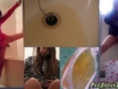 浴中の日本のホPEES