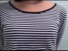 深刻なとかわいい娘の驚くべきフェラチオテクニック