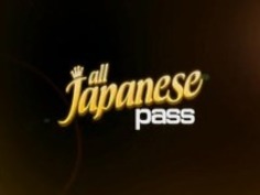 相沢桃は巨乳間の洞をこすり、大きな時間を犯されます