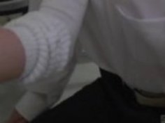 字幕付き日本の女子高生顔面騎乗救い