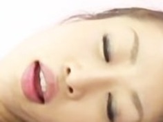 巨乳日本の赤ん坊は、ハード犯されます