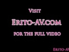 アジアの十代のAV女優ニーナは、映画に男をwanks