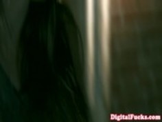 巨乳剃らアジアのレズビアンカウチ