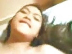 マレー語 - 彼女はそれが好き