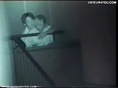 下品なカップルのストリートクソ