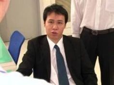 【辻本杏】トイレで電マバイブ攻めされる女子高生動画