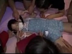 ガンバン小柄な日本の十代の学生[HDムービーでgoo.gl/JKvarS]