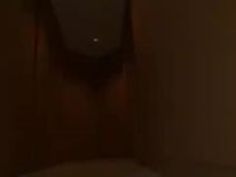 オレンジの服を着た女性のあそこをクンニしてフェラしてもらい挿入