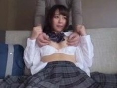 心花ゆら乳首とあそこをイじられかわゆい声で泣いちゃう