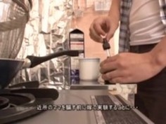 超強力媚薬を飲まされてしまった欲求不満のパイパン美人妻。淫乱へと豹変してチ○ポを欲しがり寝取られファック！