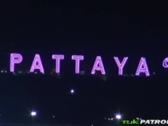 ホテルの部屋で激しく眠っている日本のチック