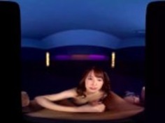 日本の巨乳VR 180