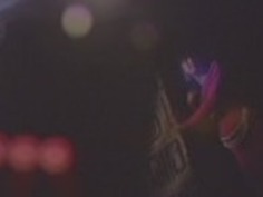 日本のふしだらな女は釘付け