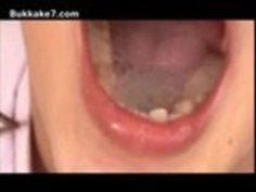 日本の女の子はあなたのスペルマを味が