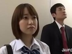 篠田悠エレベーターファック