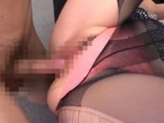 【佐々木あき3P】色白な素人お姉様の、佐々木あきの3P絶頂中出しプレイ動画！