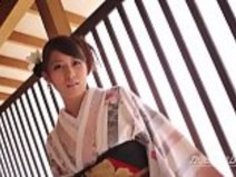 ヤり過ぎ若女将の極限スリル館内セックス 水野葵