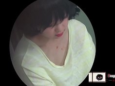 【胸チラ】とあるベビマ教室の様子{vol.05}オーラの違う気品溢れる美女ママさんのプックリ母乳おっぱい！