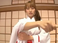 巨乳巫女 ～開運マンコにザーメン着床～