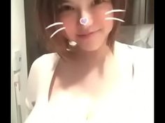 沖田杏梨の巨乳自撮り