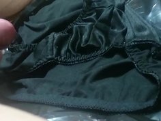 パンティ 射精1