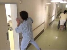 血圧検査で患者の手をおっぱいに押し当てる痴女ナース→発情され中出しパコ！