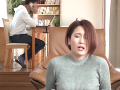 NHDTB-504 親戚のエロガキにスカートもぐりクンニされ夫がいる至近距離でイってしまった叔母さんは挿入も拒めない2