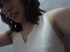 放尿を見られて興奮する彼氏持ちの変態M女