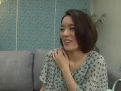 川崎駅前でナンパしたアパレル店員との中出しハメ撮りに成功！