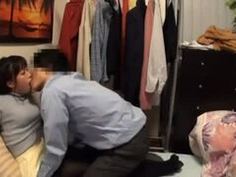 別室で友人が抱かれてる事に興奮を覚えた素人娘が変態男を拒まずに中出しパコ展開