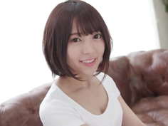 Rina マジカルナンバーセブン・七実りな　初めての撮影に気合いが入り過ぎたのか、全力トライで最後は燃え尽きるまで頑張ってくれたりなちゃん。 感想を聞いてみると普段着ないような透けた衣装などが恥ずかしくも嬉しい楽しいと言った様子であった。 　Full→https://bit.ly/3p9r94Z