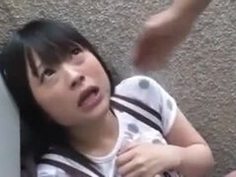 ガチロリ美少女が鬼畜ロリコン男による強制イラマ＆喉奥射精で悶絶