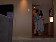 八王子のおっパブで見つけたKカップ人妻は店外デートOKのヤリマンビッチ！ 欲求不満の中出し狂い下品女と体液まみれで朝まで10発エグすぎ不倫