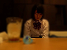 神待ちJK 中出し援●交際 篠崎みお