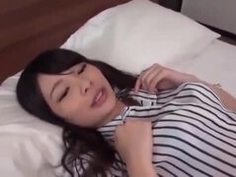 跡美しゅり 素股だけのつもりだったのに、我慢できなくなｃっちゃいました…。