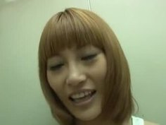 明日花キララ 巨乳のギャル美女を素人男性のお宅へ派遣→プレイ開始でザーメン搾り取り