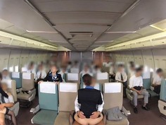 SDDE-374 「制服・下着・全裸」でおもてなし またがりオマ○コ航空 3