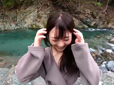 浮気常習妻 全身性感帯で敏感ちっぱいボディの性欲ギガモンスター42歳主婦。夫の出張中にセフレと1泊2日の不倫旅行。非常識な野外露出でガチ逝き連発！！ れいな42歳