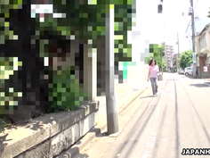 Japanese darling, Ami Kikukawa got fingered, uncensored