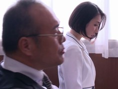 JUL-026 人妻秘書、汗と接吻に満ちた社長室中出し性交 《専属》プレミアムな美顔妻 濃厚中出し3本番！！ 舞原聖